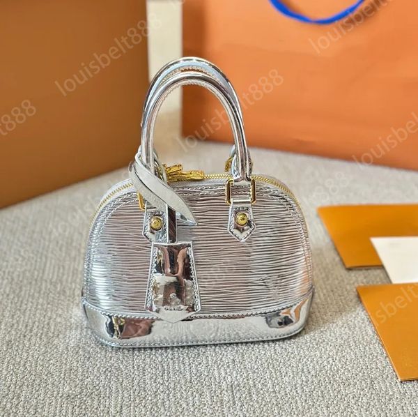 Mode classique marque française designer de luxe pour femmes nouveau sac à main en or et argent petit sac à main pour femme sacs à bandoulière sac à bandoulière sac à oreiller sac à main porte-carte