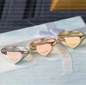 Mode Klassiek Gelukshart Ring Parelmoer 18K Vergulde Ring Dames en Meisjes Valentijnsdag Moeder Verloving Hoge kwaliteit Sieraden Cadeau