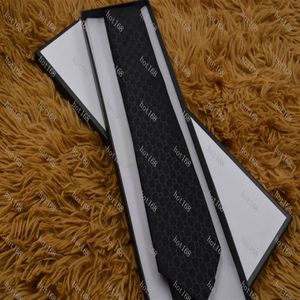 Corbatas clásicas de moda Corbata de seda 100% de alta calidad Edición clásica de moda Corbatas estrechas casuales para hombres Envío rápido con caja G5013020