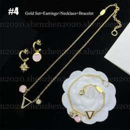 Mode classique femmes rose en forme de coeur pendentif colliers collier Bracelet boucles d'oreilles avec boîte-cadeau