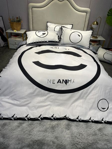 Funda de edredón con diseño de estampado de alfabeto clásico de moda, funda de almohada, ropa de cama de lujo de alta calidad