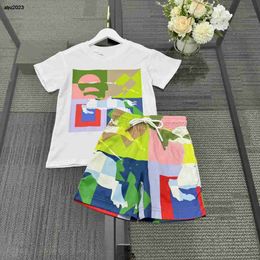 Fashion Classics Baby Tracksuit Colorful Group Design Summer Summer Kids Designer Clothes Taille 100-160 cm T-shirts et Shorts de taille élastique 24aPril