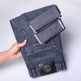 Ropa de moda 2024 Summer Nuevo pantalones de mezclilla rectos sueltos delgados verdaderos jeans religiosos hombres diarios ykk cremallera pantalones de negocios de alta gama diseños para hombres