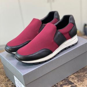 Mode botsing cross jurk schoenen mannen rennen sneakers italy populaire lage tops elasticd soft bodems kalfsleer ontwerp fietslichtheid casual trainers doos eu 38-45