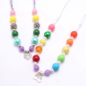 Mode kleurrijke kralen baby bubblegum ketting diy regenboog hart hanger ketting voor kind kinderen touwketen sieraden