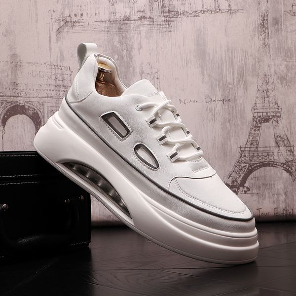 Moda Confort Transpirable Antiolor Pequeños zapatos blancos Primavera Otoño Luz Low-top Todo-fósforo Hombre Zapatillas de deporte casuales Con cordones Negocios Boda Mocasines para caminar Y18