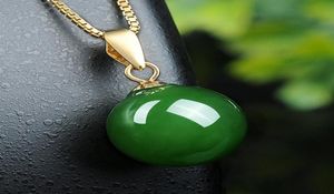 Mode beknopte groene jade crystal smaragd edelstenen hanger kettingen voor vrouwen goudkleurige choker sieraden bijoux feestgeschenken 210319067630