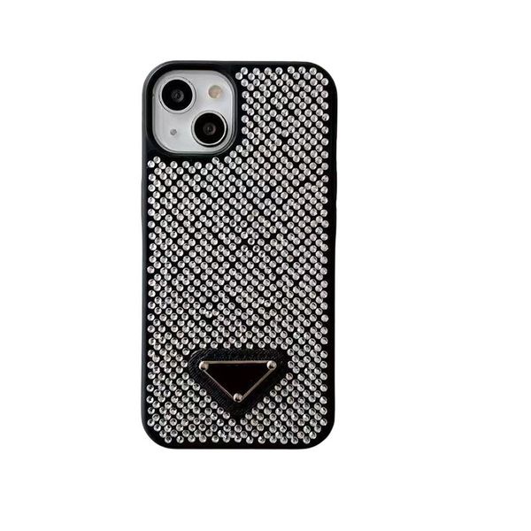 Coque de téléphone portable de styliste de luxe, étui à paillettes scintillantes pour iPhone 14 13 12 11 Pro Max X XS XR 7 8 Plus