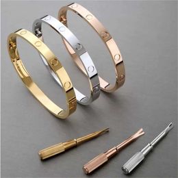 Mode op maat gemaakte armbanden Designer sieradenpaar gekoppeld prom armbanden eenvoudige vintage sieraden prachtige accessoires geïnspireerde matching