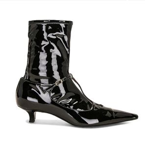 Mode Cyd Boots Chaussures de créateur The Row Femmes Bottes de luxe en cuir de veau verni printemps Force élastique chaussures de haute qualité Talon chaton et bottines Taille 35-40