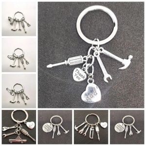 Fashion Dad Mechanic's Keychain Father's Day Gifts Car Lover Tools Father Keyring Hand Stampe Souvenir