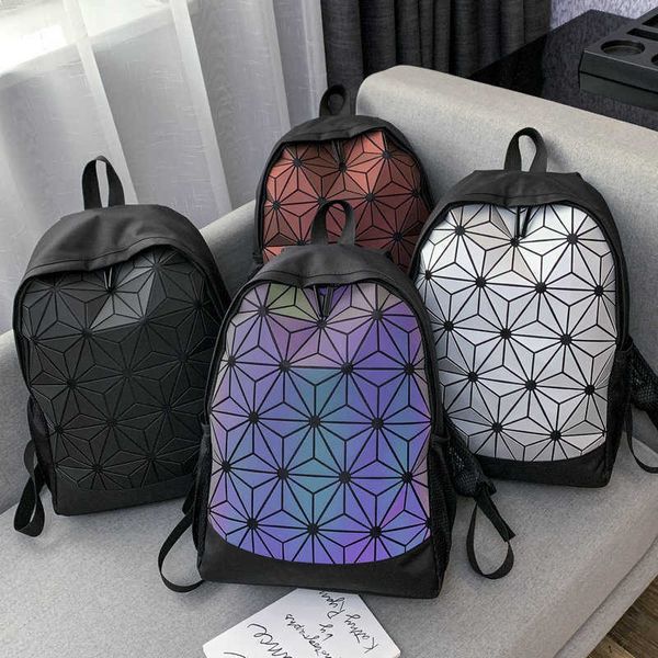 Fashion Dazzle Geometric Bag Sac à épaule créative Créative Personnalise New Student Backpack Laser Sports Spolder Sac 081423