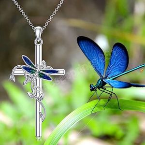 Collier pendentif libellule croix délicate pour femmes, bijoux de luxe, accessoires, cadeaux pour amoureux et amis, à la mode
