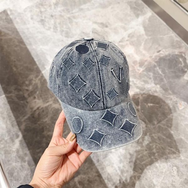 Gorras de bola de mezclilla de moda para mujeres Diseñador de hombres Gorra causal de verano Sombrero con estampado clásico ajustable