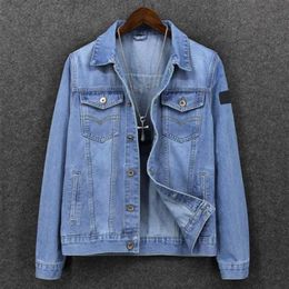 Mode denim manteau hommes printemps automne décontracté bleu clair hommes 2023 nouveau banlieue grande taille haut à la mode luxe manteau pierre d'âge moyen 273O