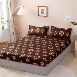 Sábana de diseño de moda, Protector de colchón para el hogar, cubierta antipolvo, colcha antideslizante con funda de almohada, ropa de cama superior F0087 210312616