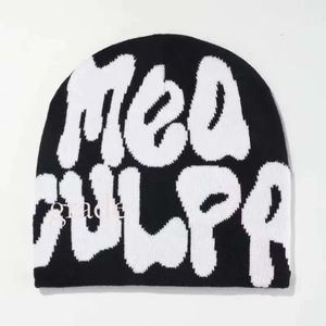 Modeontwerper 2023 Beanie/Skull Caps Ins Nieuw Net Rood Design Sense Niche Koude Hoeden Meaculpa Breien Mannen Vrouwen Warm Topkwaliteit 993