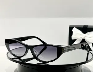 Diseñador de moda 5436 gafas de sol para mujer vintage doble color empalme acetato gafas con forma de ojo de gato al aire libre moderno estilo versátil protección UV vienen con estuche