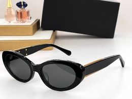 Diseñador de moda 5515 gafas de sol para mujer, gafas de acetato con forma de ojo de gato con encanto vintage, gafas de estilo moderno y vanguardista, anti-ultravioleta, vienen con estuche