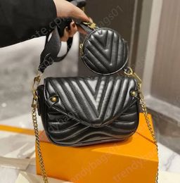 Mode ontwerper tas riemtassen messenger handtas schattig overnachting dames kettingzak crossbody flap schouderkalfsleer hardware luxe portemonnee verstelbare lederen tote