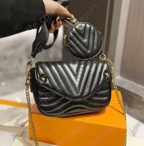 Bolso de diseñador de moda bolsos de cinturón bolso de mensajero lindo durante la noche Bolso de cadena de mujer Crossbody solapa hombro Piel de becerro Hardware monedero de lujo bolso de cuero ajustable