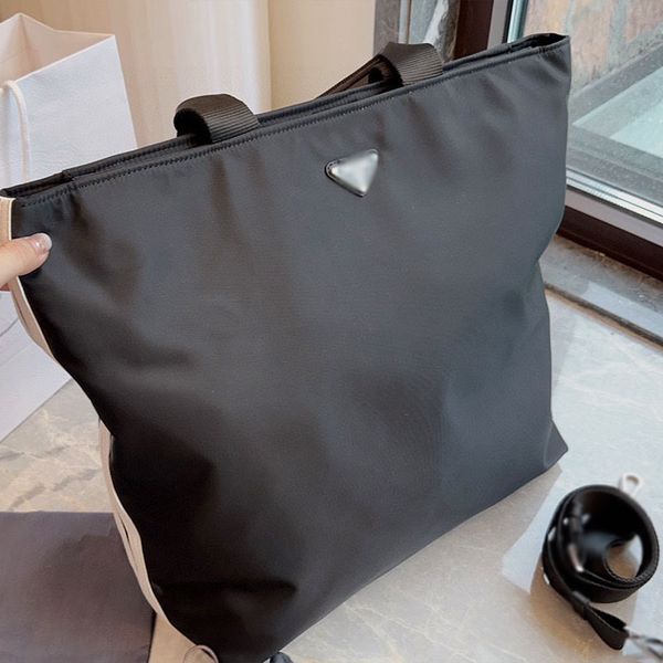 Sac de créateur de mode, production conjointe italienne, sac de série en nylon, taille 38x37cm, sac de shopping, sac à bandoulière à main