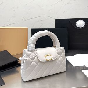 Modedesigner-Tasche Neue, klassische, vielseitige Lammfell-Tasche in der Größe 19 x 12 cm, Komplettpaket mit Kettentasche. Handliche Umhängetasche