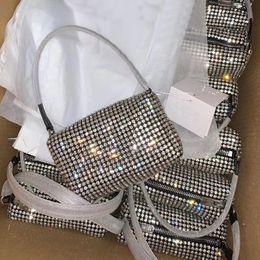 Sac de créateur de mode New Trendy King Full Diamond Bling Femmes Strass Chaîne Diamond-Embedded Portable Full Diamond Underarm Sac portefeuille 2