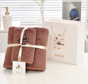 Serviettes de bain de créateur de mode serviettes pour le visage Luxury Unisexe Absorbant Men de lavage pour femmes Qualité