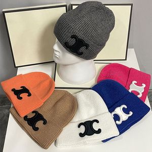 Diseñador de moda Geanie Unisex Cappello Invernale Autumn Winter Winter Hombres Mujeres Mujeres de tejido de punto casual Gorros de tejido de lujo Versión oficial de la tapa Casqueta Casqueta