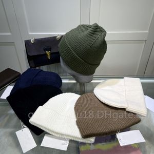 Bons de créateur de mode avec lettrage imprimer un chapeau chaud d'hiver pour les femmes hommes 5colors 259
