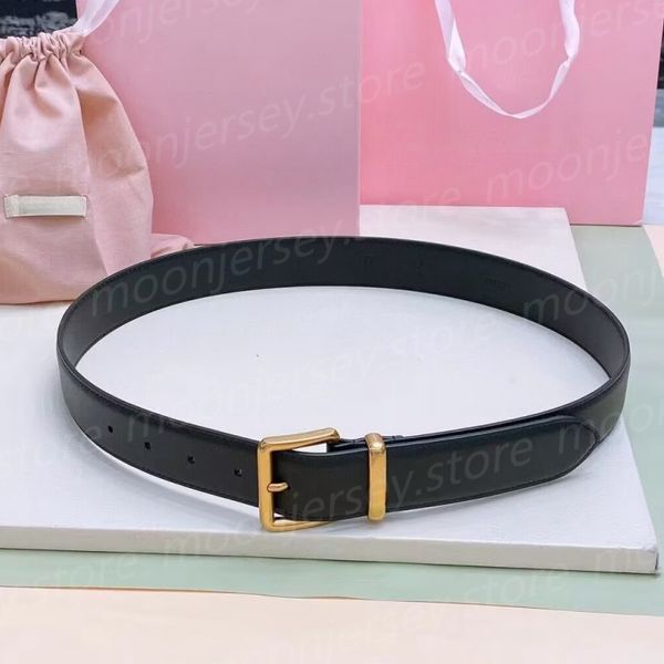 Ceintures de créateurs de mode pour femmes Luxury Square Buckle Waistbbban 35 mm de largeur Cadeaux de festival avec boîte 25844