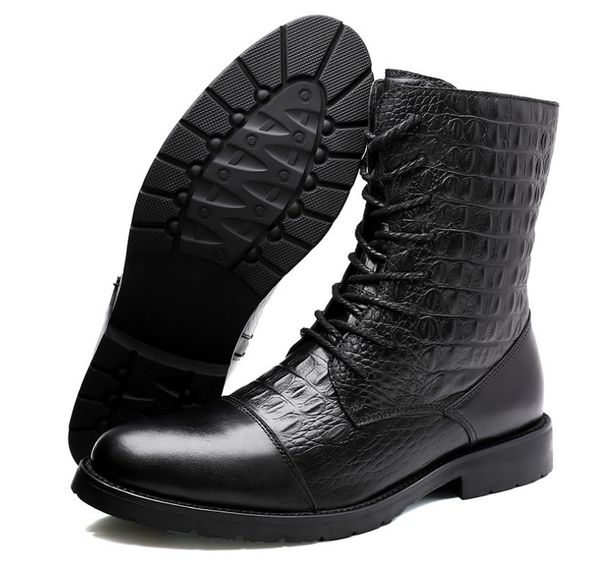 Botas de diseñador de moda Zapatos casuales para hombres Cuero genuino suave Caminar Conducir Estilo del Reino Unido Cómodo Oficina de la ciudad Bota diaria Hombres Zapatillas de deporte
