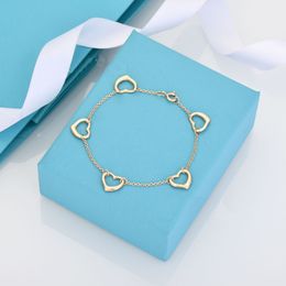 Bracelet de créateur de mode pour femmes série T de haute qualité plaqué or rose 18 carats bracelets à breloques d'amour cadeau de fête de vacances avec boîte