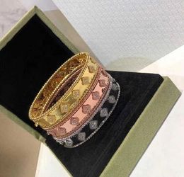 Bracelet de créateur de mode bracelet manchette en diamant en or bracelet de trèfle en diamant en or rose pour femme kaléidoscope de haute qualité
