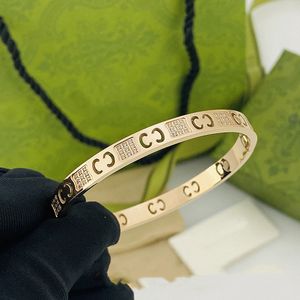 modeontwerper armband heren Bangle Charm Armbanden Ketting verguld roestvrij staal voor WomenGirl Bruiloft Moederdag Sieraden groothandel Uniform maat 17