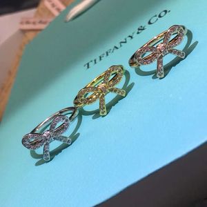 Modeontwerper Merk Bow Rings s925 sterling zilver Blauwe doos Klassieke designer TF ringtop Nieuwe Seiko Bow Diamond Ring voor dames met uniek ontwerp