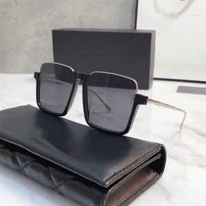 Designer de mode marque cool lunettes de soleil luxe Super haute qualité double C Wu Jinyan star net rouge même plaque simple carré ch4290 marée avec boîte de logo