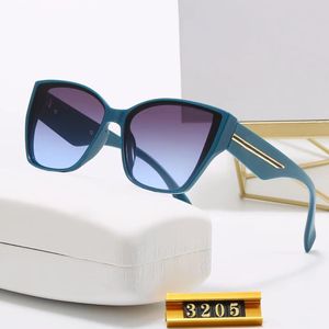 Diseñador de moda marca gafas de sol de gran tamaño gafas de sol de ojo de gato PC proceso de pierna de oro caliente decoración de metal gafas de sol para mujer gafas de sol de conducción para hombre livianas