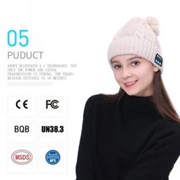 Designer de mode Câble Tricoté Bluetooth Pom Bonnets Pour Adultes Hommes Femmes Casque Sans Fil Crâne Rib Caps Haut-Parleur Bluetooth Chapeau D'hiver