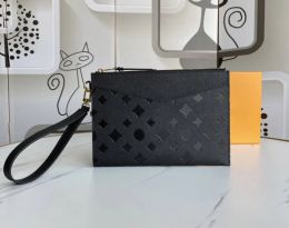 Diseñador de moda Bolsas de embrague Lujo Melanie Monedero para hombre Carteras de cuero para mujer Carta de flores de alta calidad Empreinte Titulares de tarjetas de bolso