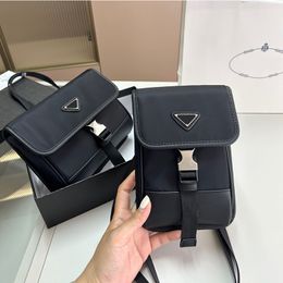 Modeontwerper Crossbody Tassen voor man en vrouwen zwarte nylon telefoontas mini flap kinderen kruis lichaam luxe handtassen bakken