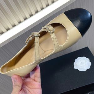 Diseñador de moda zapatos de vestir botón accesorio zapato cuero plano mujer durante el período de 1,5 cm de espesor restaurando formas antiguas con un vehículo de motor para zapatos de mujer 41