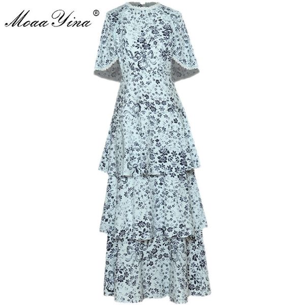 Robe de créatrice de mode Spring Women's Robe Cloak Sleeves Floral Imprimers en cascade Ruffle Maxi Robes 210524