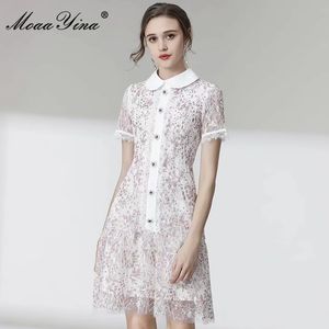 Robe de créateur de mode robe d'été pour femmes manches courtes boutons de lys dentelle broderie Slim robes élégantes 210524