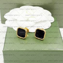 boucles d'oreilles de créateurs de mode 4 / Clous de trèfle à quatre feuilles Nacre Agate couleur blanc noir créoles créateurs de boucles d'oreilles bijoux accessoires de boucles d'oreilles cadeau de bijoux de mariage