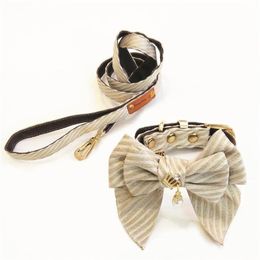 Créateur de mode exquis collier de chien laisse ensemble nœud papillon collier pour animaux de compagnie pour petits chiens moyens cadeau de luxe chien marche Lead1865
