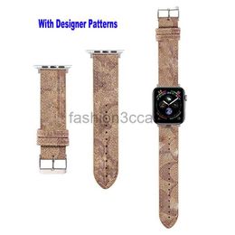 Créateur de mode pour bracelets de montre Apple 41 mm 40 mm 38 mm 45 49 mm Éléments à carreaux beiges de luxe Bandes en cuir souple avec boucle classique fermement iWatchs Series 7 6 5 4 3 2 1