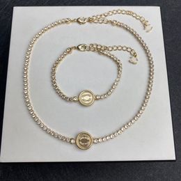 Fashion Designer Gold Plated Curb Pendant Necklaces Brand Double Letter Geometric Chain Bracelet Bangle Wristband Mens Womens