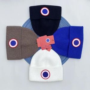 Sombreros de diseñador de moda Gorro para hombres y mujeres Gorro de punto / Gorros de calavera Gorro de punto térmico de invierno Gorro de marca de esquí Gorro de calavera a cuadros de alta calidad Gorro cálido de lujo 19 colores